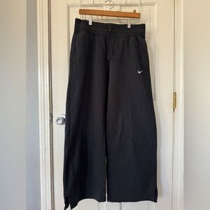 Women’s Nike Phoenix Fleece Wide-leg Sweatpants
